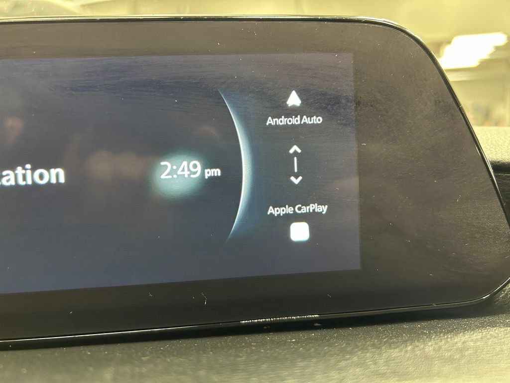 Used 2024 MAZDA MAZDA3 s FWD image 19