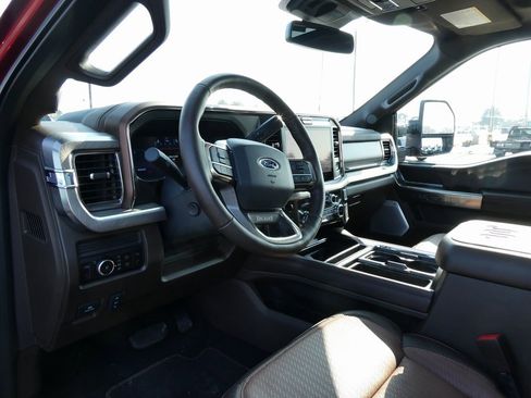 Used 2025 Ford F350 King Ranch w/ Chrome Package image 23