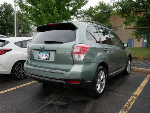 Used 2018 Subaru Forester 2.5i Touring w/ Popular Package #2 AWD/4WD image 5