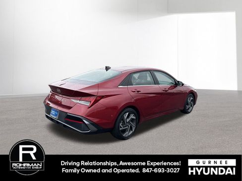 Certified 2024 Hyundai Elantra SEL w/ Convenience Package FWD image 9