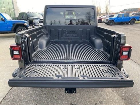 New 2026 Jeep Gladiator Willys AWD/4WD image 25