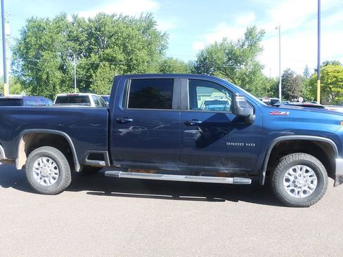 Used 2021 Chevrolet Silverado 3500 LT w/ All Star Edition AWD/4WD image 3