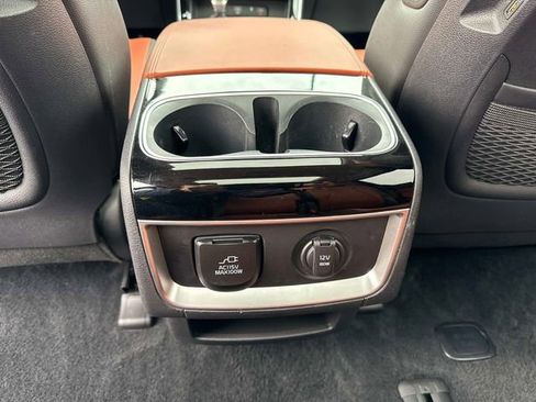 Used 2024 Kia Carnival SX Prestige image 13