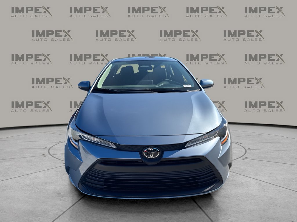 Used 2024 Toyota Corolla LE FWD image 8