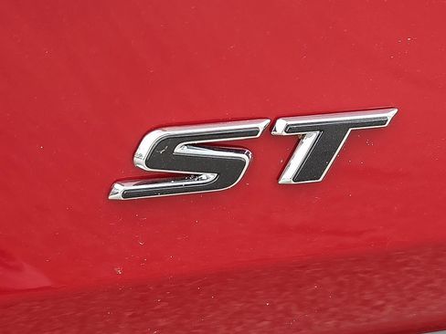 New 2026 Buick Encore GX Sport Touring w/ Comfort Package image 8