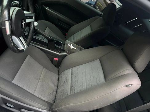 Used 2007 Ford Mustang Coupe RWD image 12