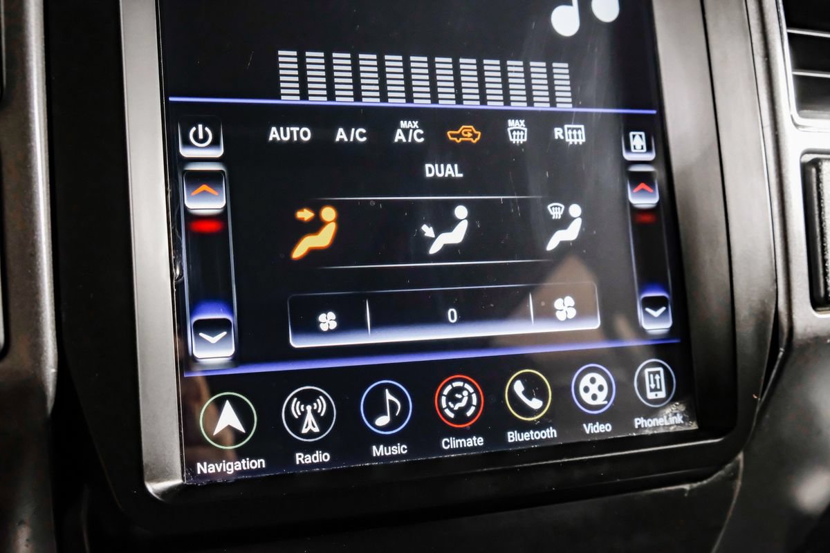 Used 2019 Ford F350 Lariat w/ Lariat Ultimate Package AWD/4WD image 27