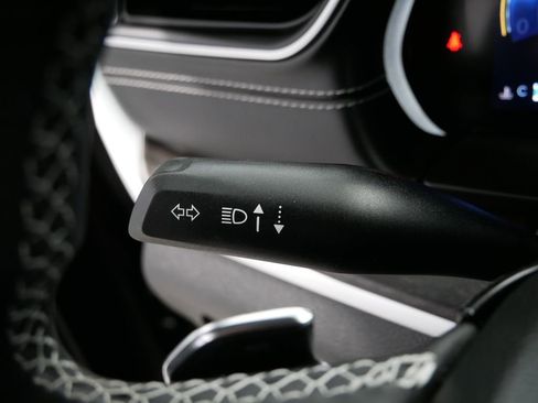 Certified 2022 Jeep Grand Cherokee L Limited image 27