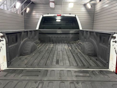 Used 2022 Ford F250 XL w/ Power Equipment Group image 11
