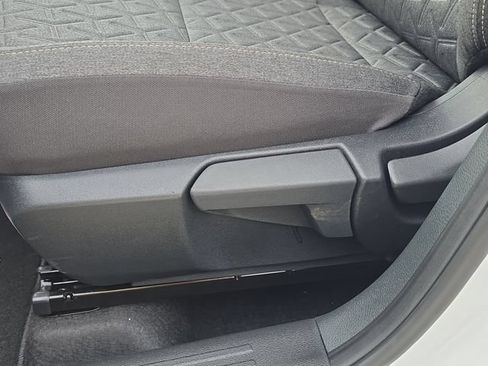 New 2026 Nissan Kicks SV w/ SV Premium Package FWD image 22