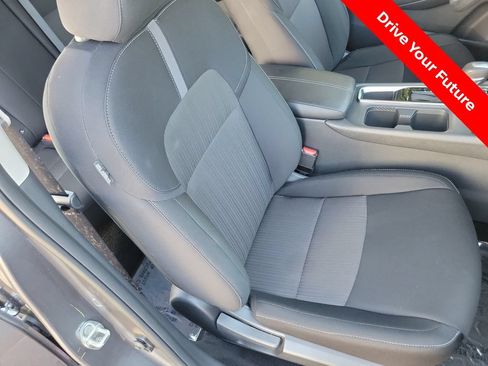 Certified 2025 Nissan Sentra SV FWD image 19