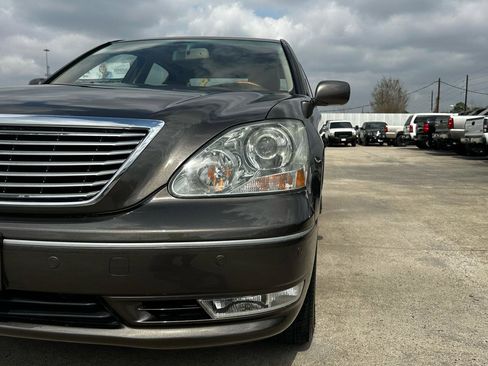 Used 2005 Lexus LS 430 image 12