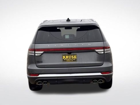 Used 2025 Lincoln Aviator Reserve w/ Illumination Package AWD/4WD image 36