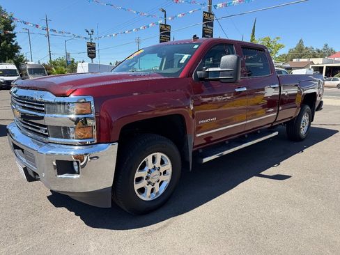 Used 2015 Chevrolet Silverado 2500 LTZ w/ Duramax Plus Package AWD/4WD image 4