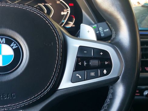 Used 2019 BMW X5 xDrive50i w/ M Sport Package image 18