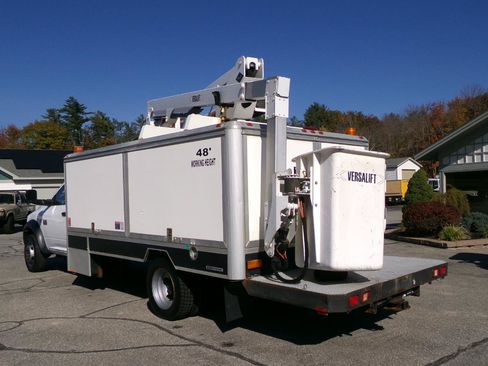 Used 2011 RAM 5500 2WD Regular Cab w/ Cold Weather Group image 14