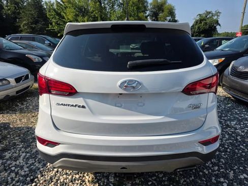 Used 2018 Hyundai Santa Fe Sport AWD/4WD image 6