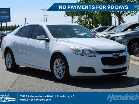 Used 2015 Chevrolet Malibu LT w/ Power Convenience Package image 1