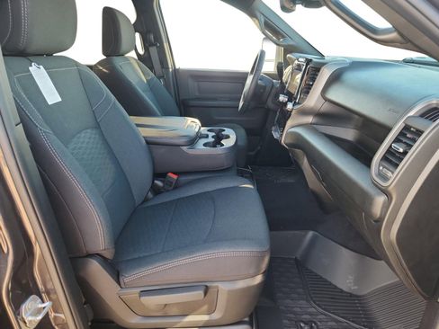 New 2026 RAM 2500 Tradesman AWD/4WD image 15