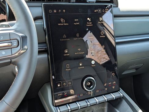 New 2026 GMC Terrain AT4 w/ Technology Package II AWD/4WD image 44