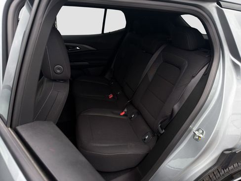 Certified 2026 Chevrolet Equinox EV LT w/ Comfort Package FWD image 13