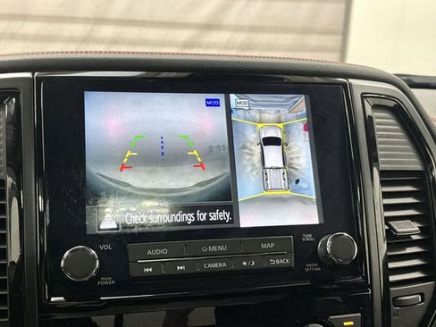 Used 2023 Nissan Titan PRO-4X w/ Pro-4x Convenience Package image 26