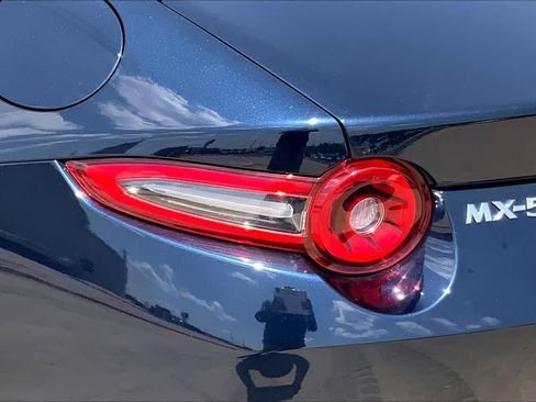 Used 2025 MAZDA MX-5 Miata RF Grand Touring RWD image 24