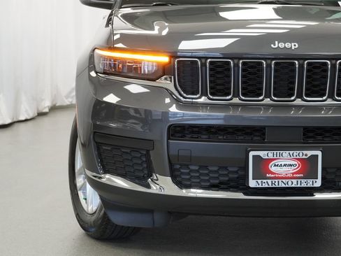 Certified 2025 Jeep Grand Cherokee L Laredo AWD/4WD image 6