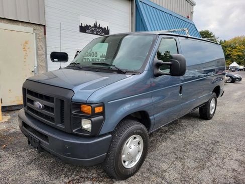 Used 2014 Ford E-350 and Econoline 350 Super Duty w/ Insulation Package image 25