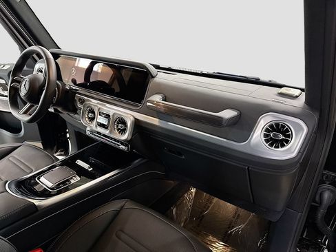 Certified 2025 Mercedes-Benz G 580 w/ EQ Technology image 35