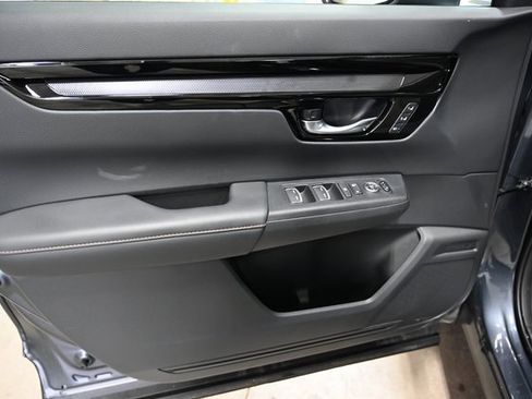 Used 2025 Honda CR-V Sport Touring image 27