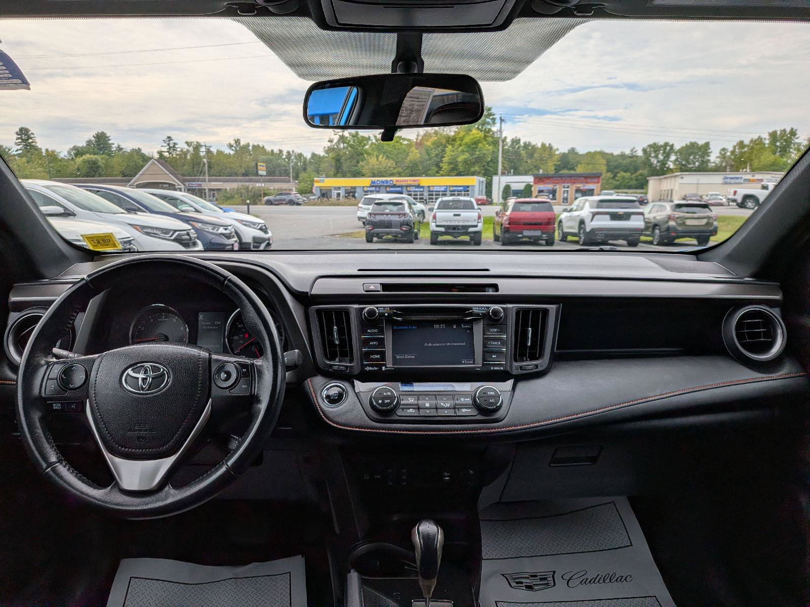 Used 2016 Toyota RAV4 SE AWD/4WD image 24