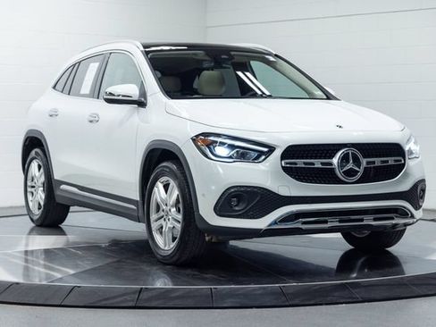 Used 2022 Mercedes-Benz GLA 250 4MATIC image 4