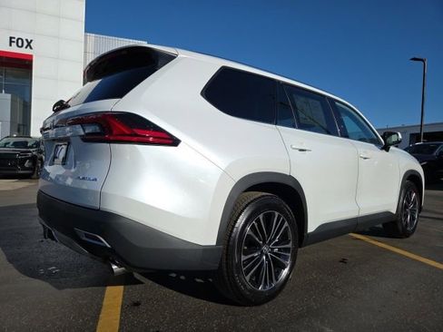 Used 2026 Toyota Grand Highlander AWD Hybrid image 8