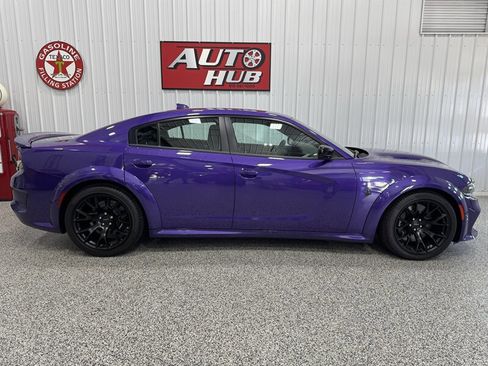 Used 2023 Dodge Charger SRT Hellcat w/ Harman/Kardon Audio Group RWD image 3