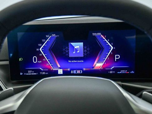 Used 2025 BMW 330i Sedan w/ Convenience Package image 26