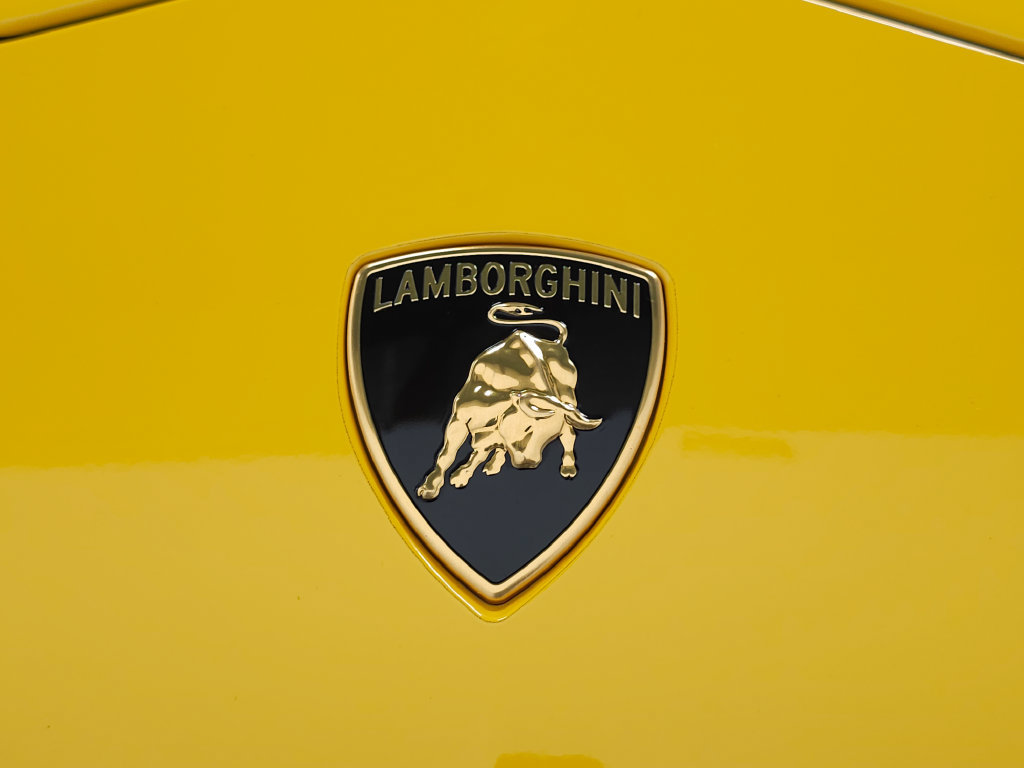 Used 2024 Lamborghini Urus S AWD/4WD image 45