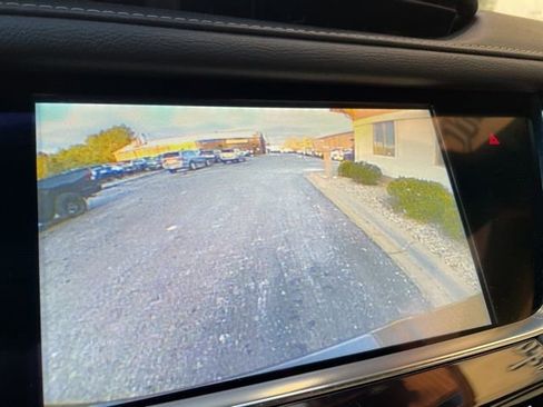 Used 2019 Cadillac XT5 AWD image 22