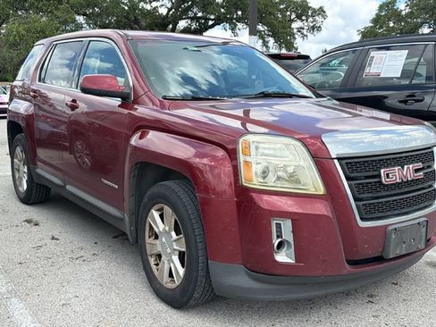 Used 2011 GMC Terrain SLE FWD image 3