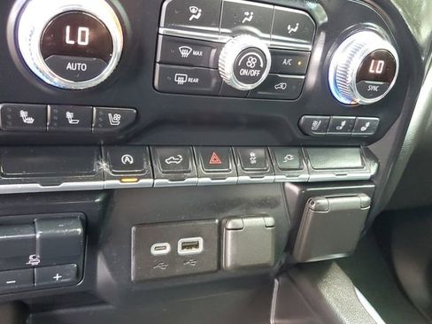 Used 2021 GMC Sierra 1500 SLT w/ SLT Premium Package image 25