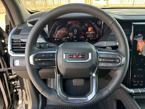 New 2026 GMC Acadia Elevation w/ LPO, Floor Liner Package image 32