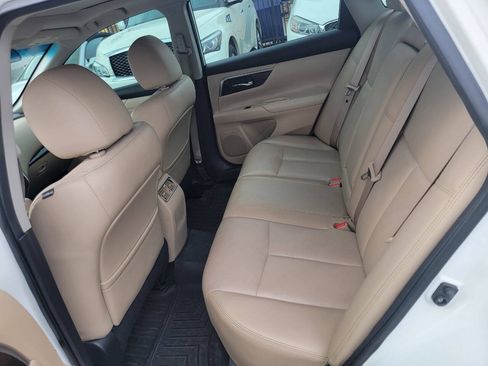 Used 2015 Nissan Altima 2.5 SL w/ Technology Package FWD image 25