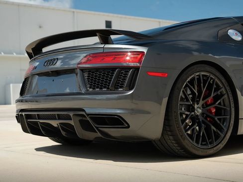 Used 2018 Audi R8 V10 RWD image 80