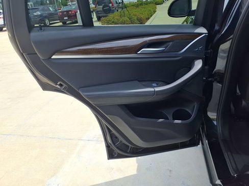 Used 2023 BMW X4 xDrive30i w/ Parking Assistance Package AWD/4WD image 15