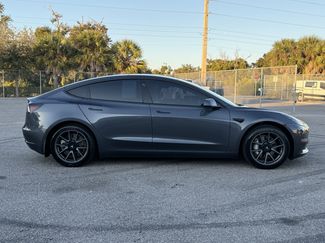 Used 2022 Tesla Model 3 Long Range video 3