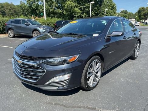 Used 2023 Chevrolet Malibu LT FWD image 2