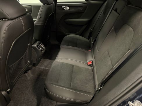 New 2026 Volvo XC40 B5 Ultra w/ Protection Package Premier image 32