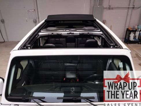 Used 2022 Jeep Wrangler Unlimited Sahara image 19