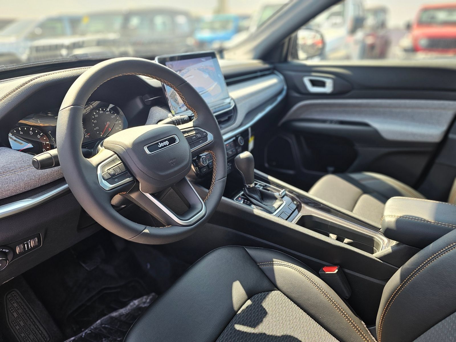 New 2026 Jeep Compass Latitude AWD/4WD image 24