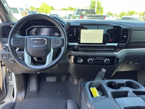 Used 2024 GMC Sierra 1500 Elevation AWD/4WD image 22